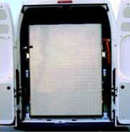 Rampa pieghevole servoassistita portata fino a 1800kg per furgoni Peugeot Expert - serie PC