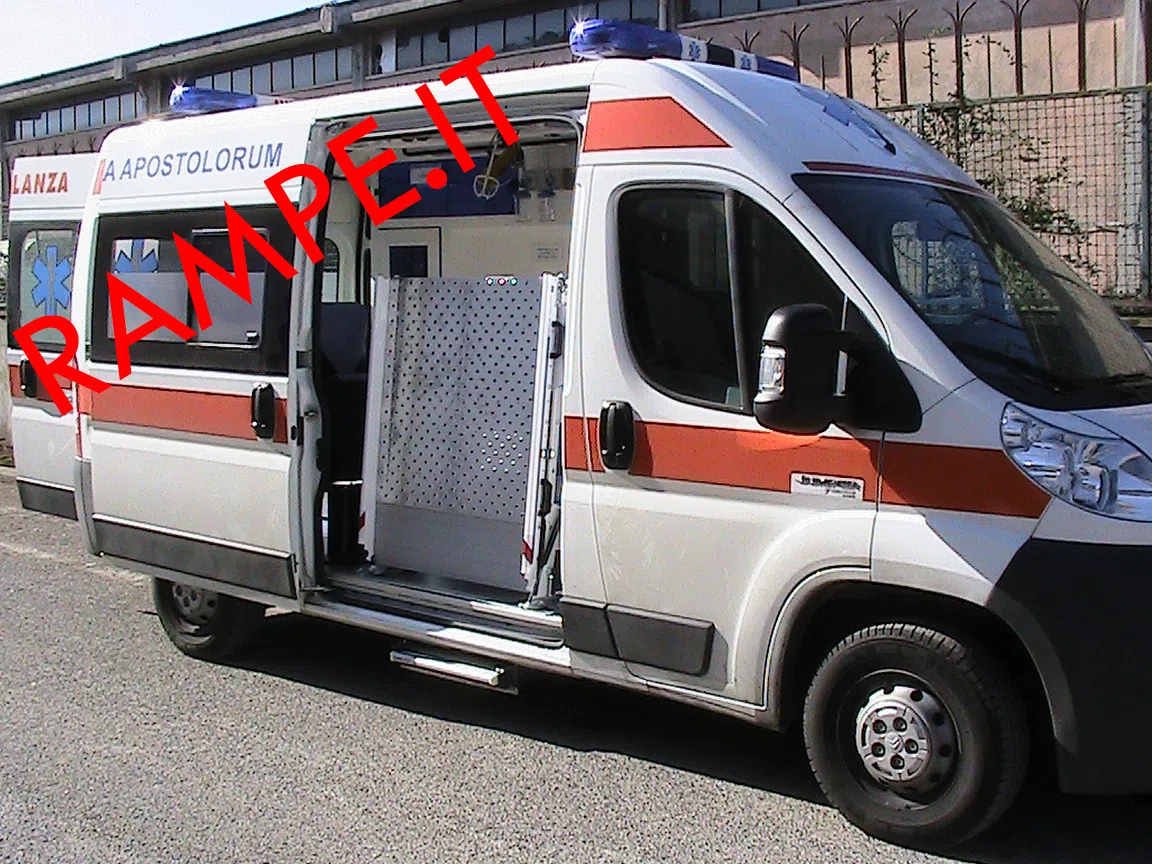 Rampa Iveco Daily - Serie Superlight 250 kg