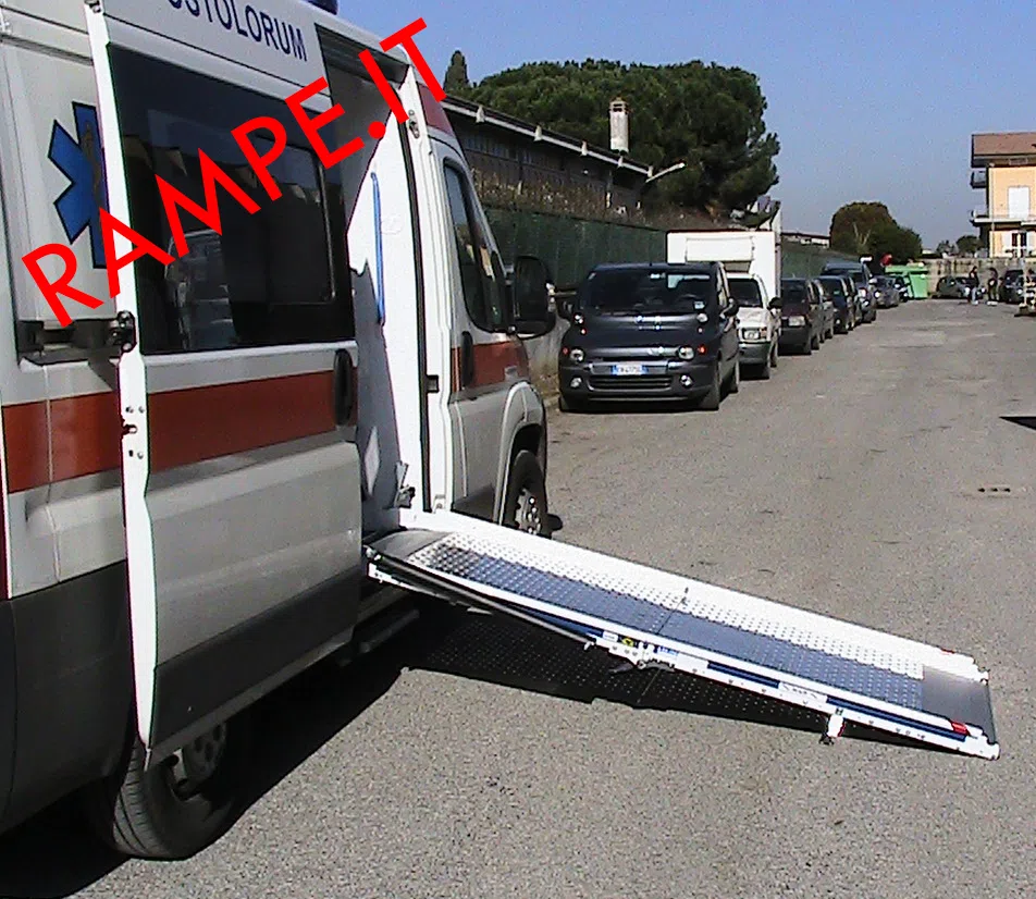 Rampa Mercedes Vito - Serie Superlight 250 kg